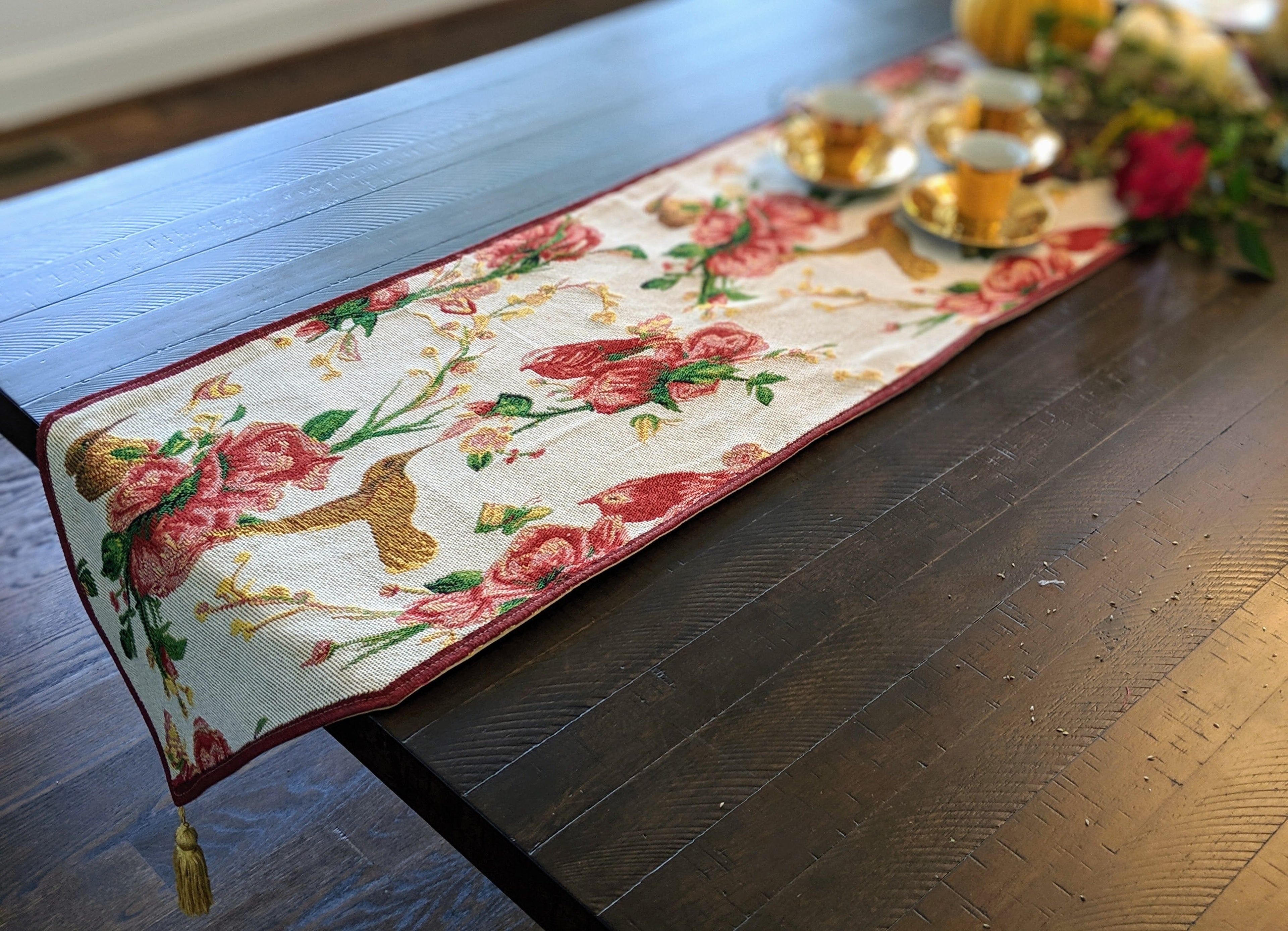 Tache Floral Red Roses Hummingbirds Ivory Woven Tapestry Table Runner (18109)
