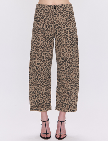 Tori Pant, Feline