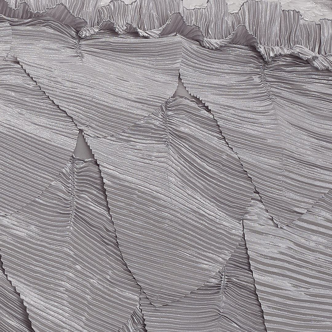 Taterbush Satin Ruffle Floral Lace Silver Rose Petals Comforter Set (HYZ102)