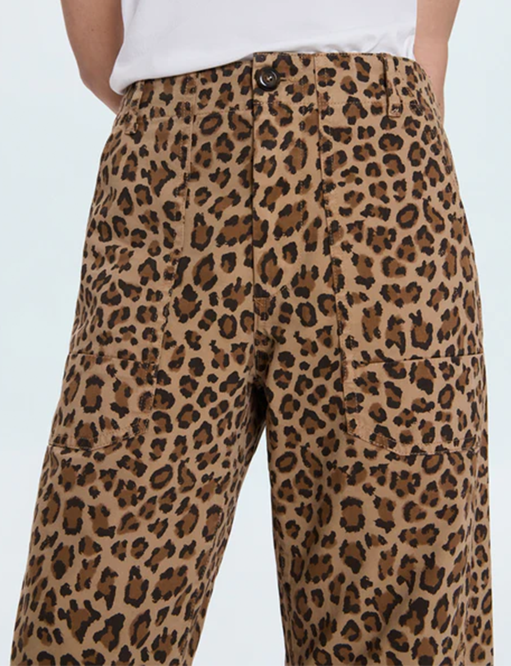 Tori Pant, Feline