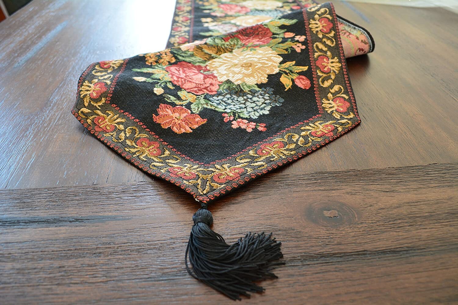 Tache Country Rustic Floral Midnight Awakening Table Runner (3089BL)