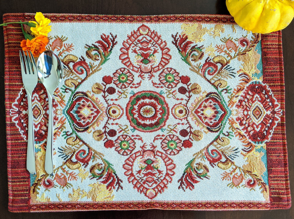 Tache Elegant Burgundy Ornate Paisley Woven Tapestry Placemat Set (18194)