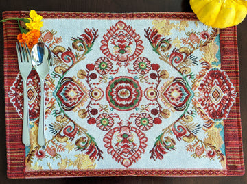 Tache Elegant Burgundy Ornate Paisley Woven Tapestry Placemat Set (18194)