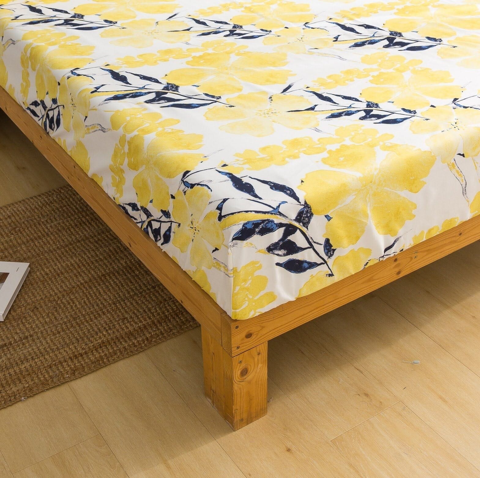 Taterbush Microfiber Watercolor Tropical Floral Yellow Blue Fitted Sheet / Flat Sheet (JHW-841)