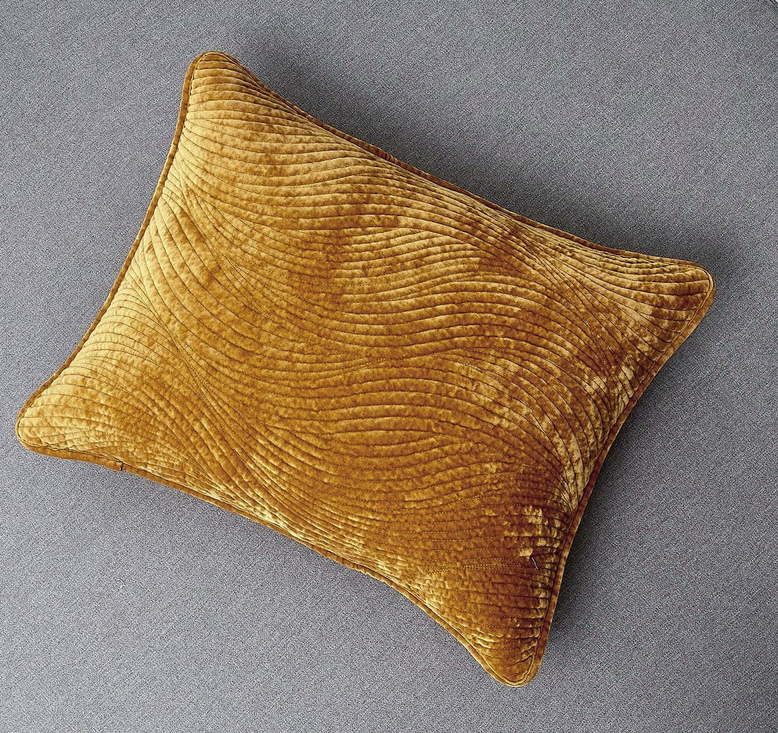 Taterbush Velvet Dreams Melted Gold Plush Waves Pillow Sham (JHW-852Y)