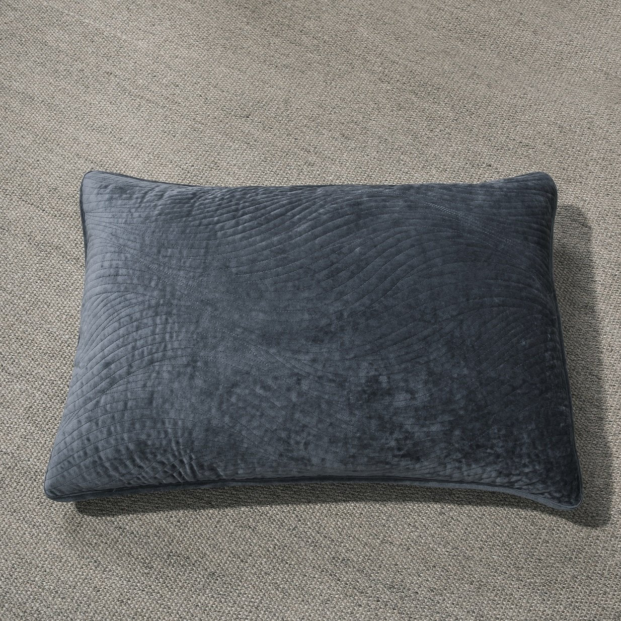 Tache Velvet Dreams Navy Blue Plush Waves Pillow Sham (JHW-852BL)
