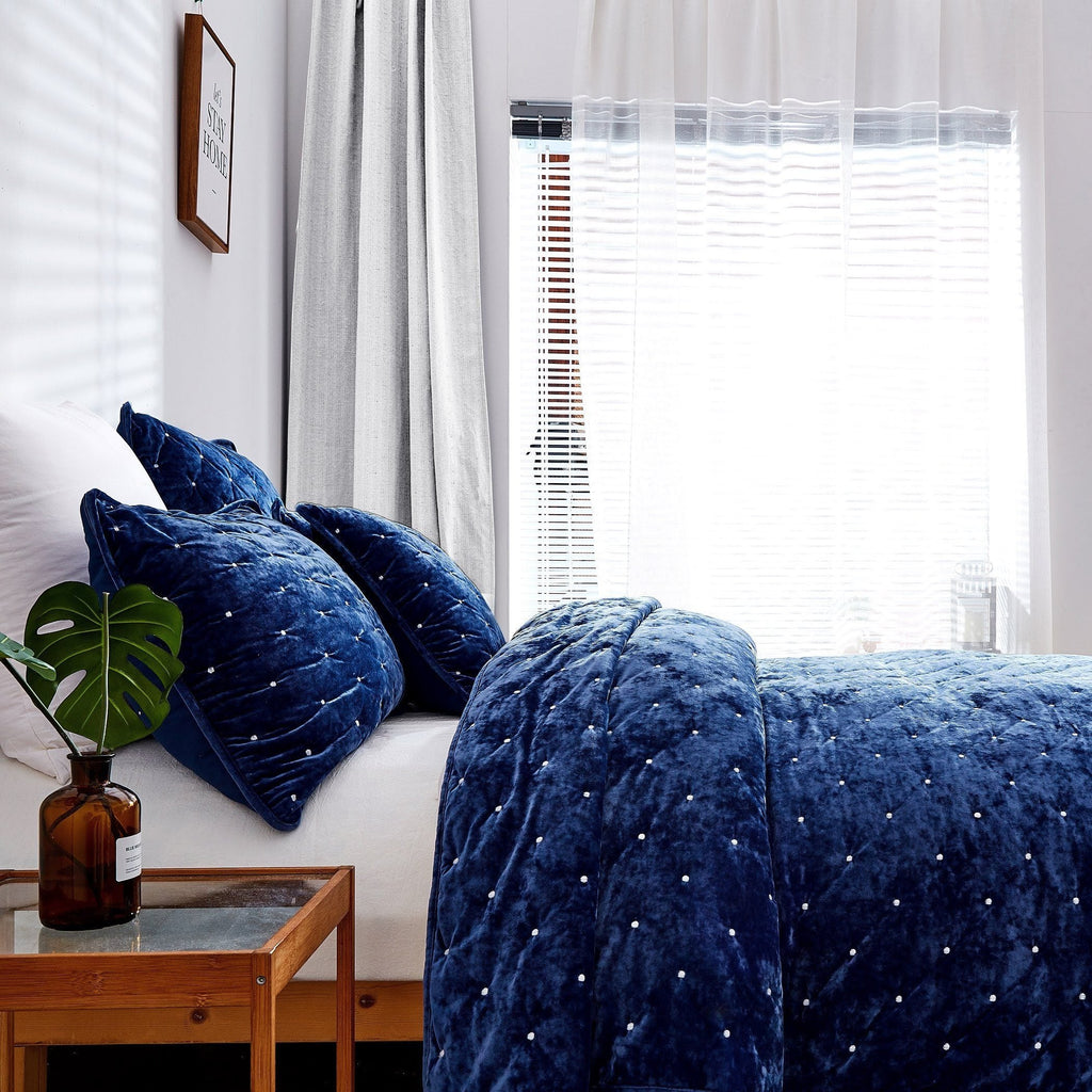 Tache Plush Dreams Dark Royal Blue Tufted Velvet Quilt Set (JHW-853DB)