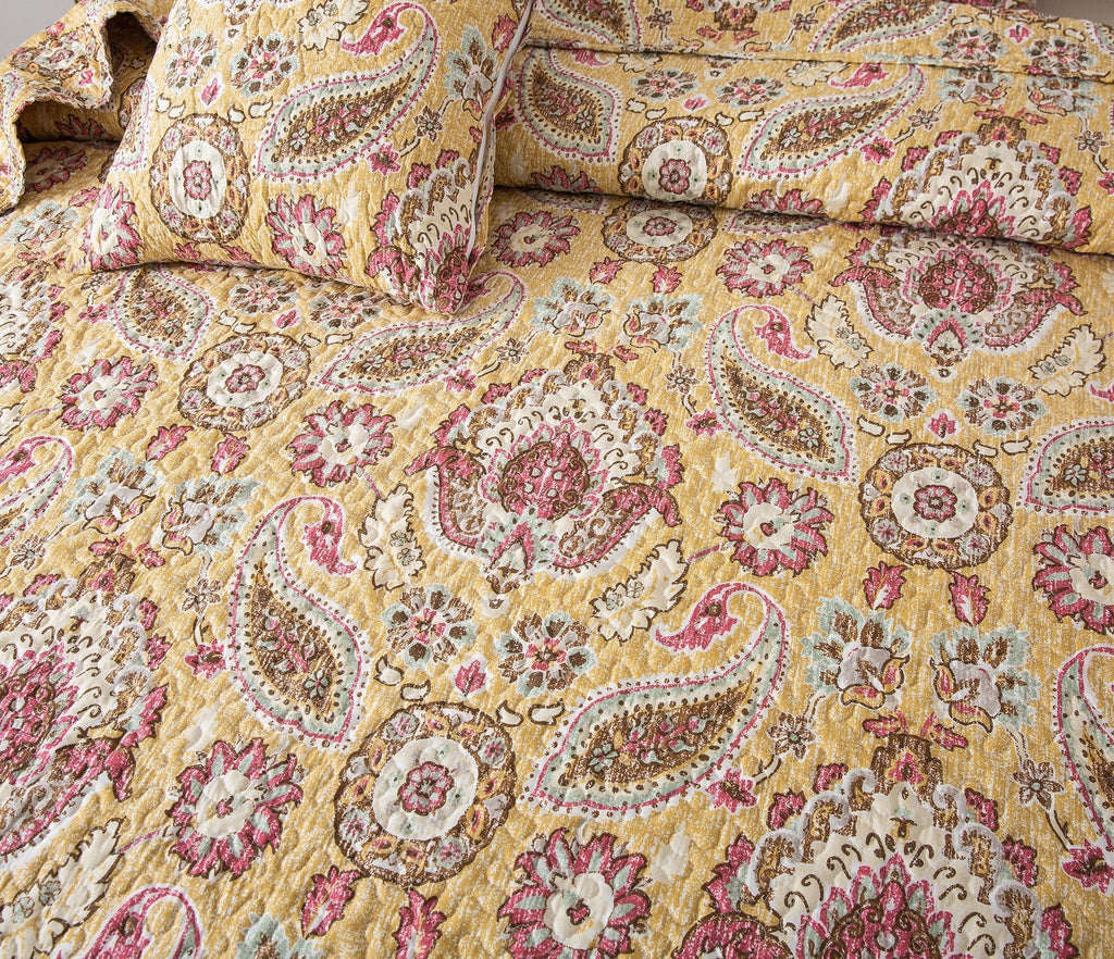 Tache Royal Medallion Floral Paisley Damask Yellow Pink Boho Chic Quilt Set (SD5357)