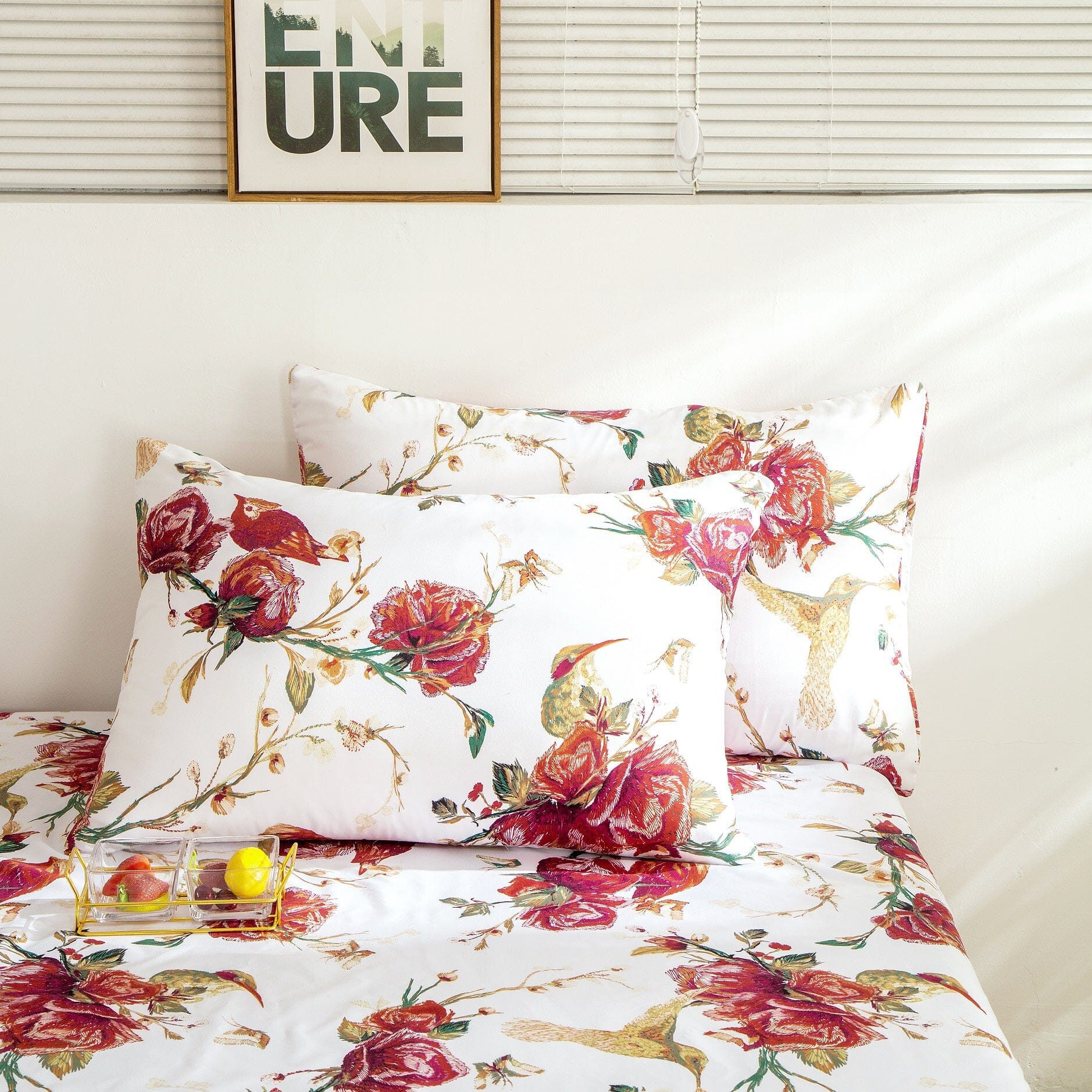 Taterbush Floral Hummingbirds Burgundy White Vintage Rose Garden Bed Sheet Set (SD-7676)