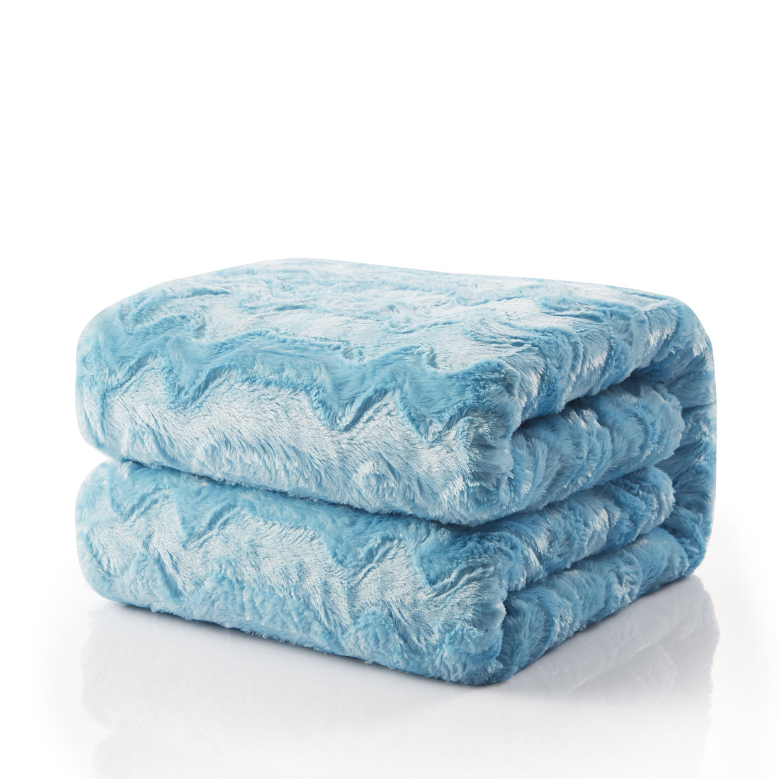 Taterbush Faux Fur Blue Sky Soft Throw Blanket (#8)