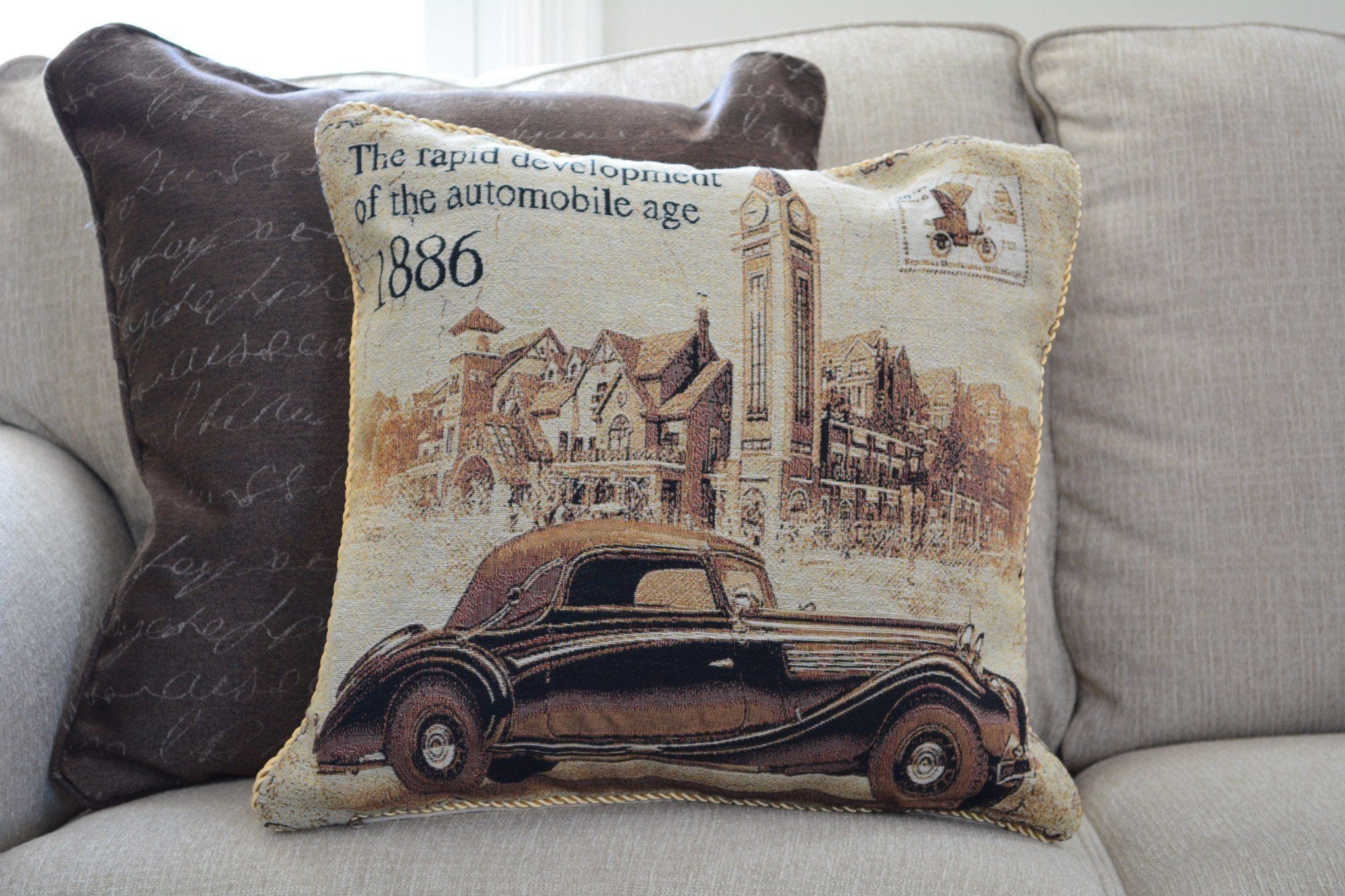 Tache Drive Benz into Town Big Ben London Postcard Vintage Throw Pillow Cover (16543)