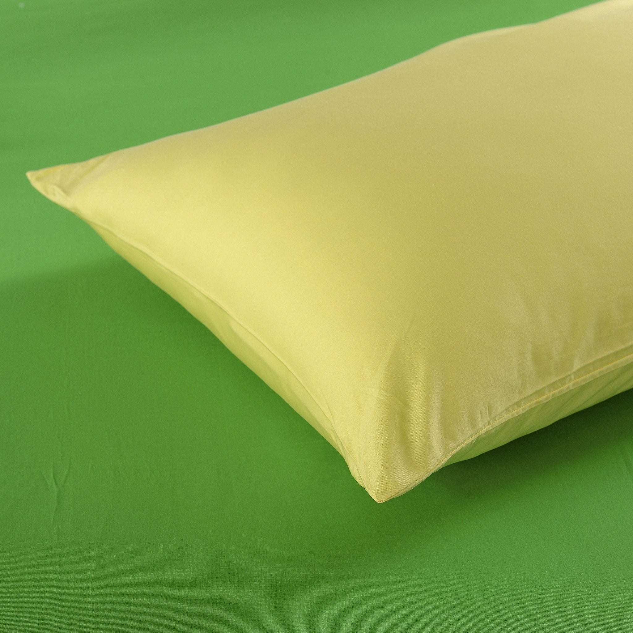 Tache 100% Cotton Solid Banana Yellow Duvet Cover Set (2-3PDUV-YB)