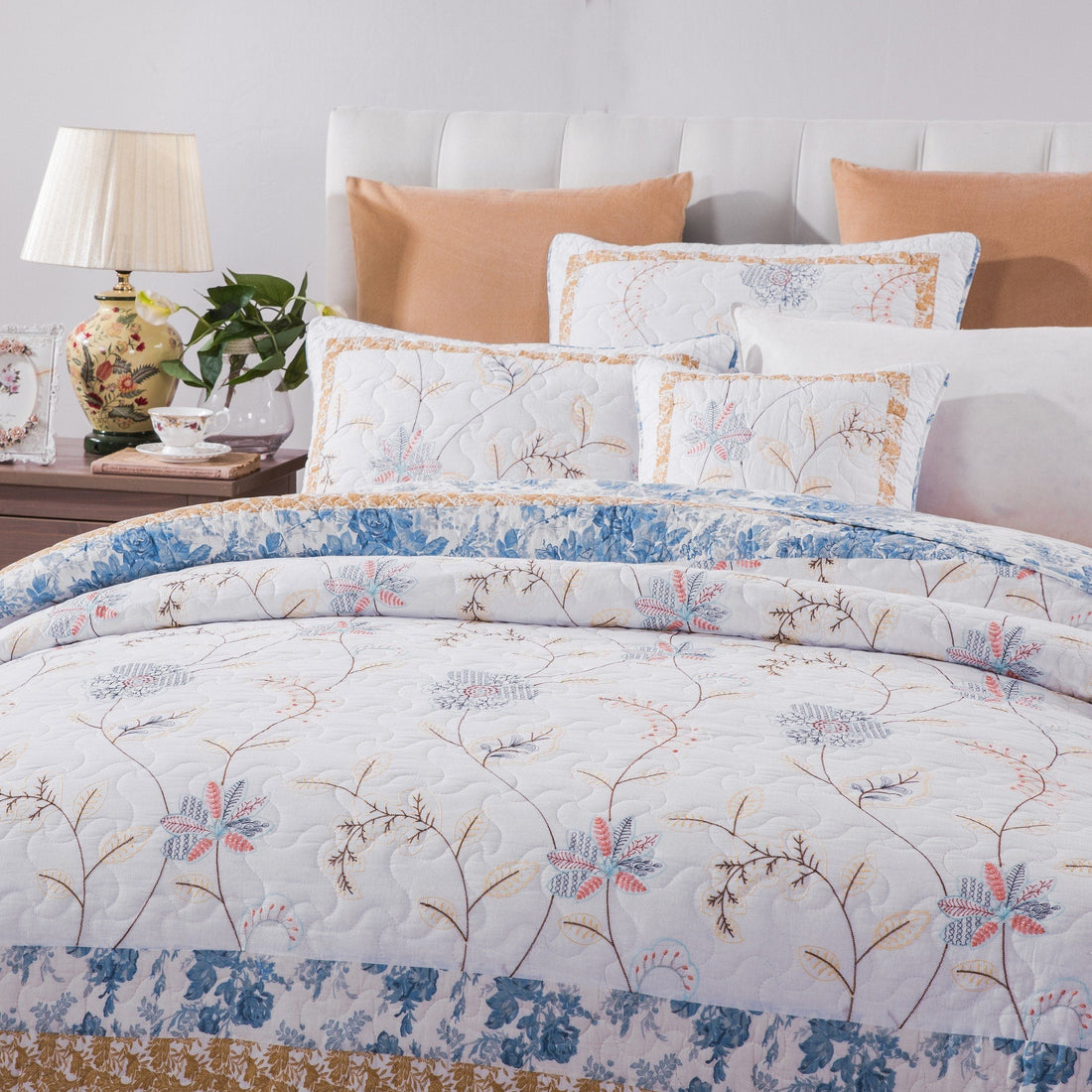 Taterbush Coastal Cottage Embroidered White Blue Yellow Floral Cotton Patchwork Quilt Set (JHW-668)