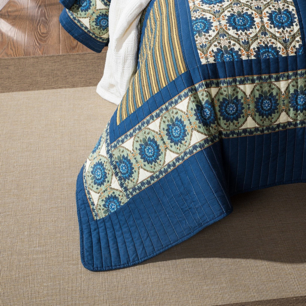 Tache 2-3 Piece Elegant Striped Forest Patchwork Quilt Vibrant Multi Color (JHW-679)