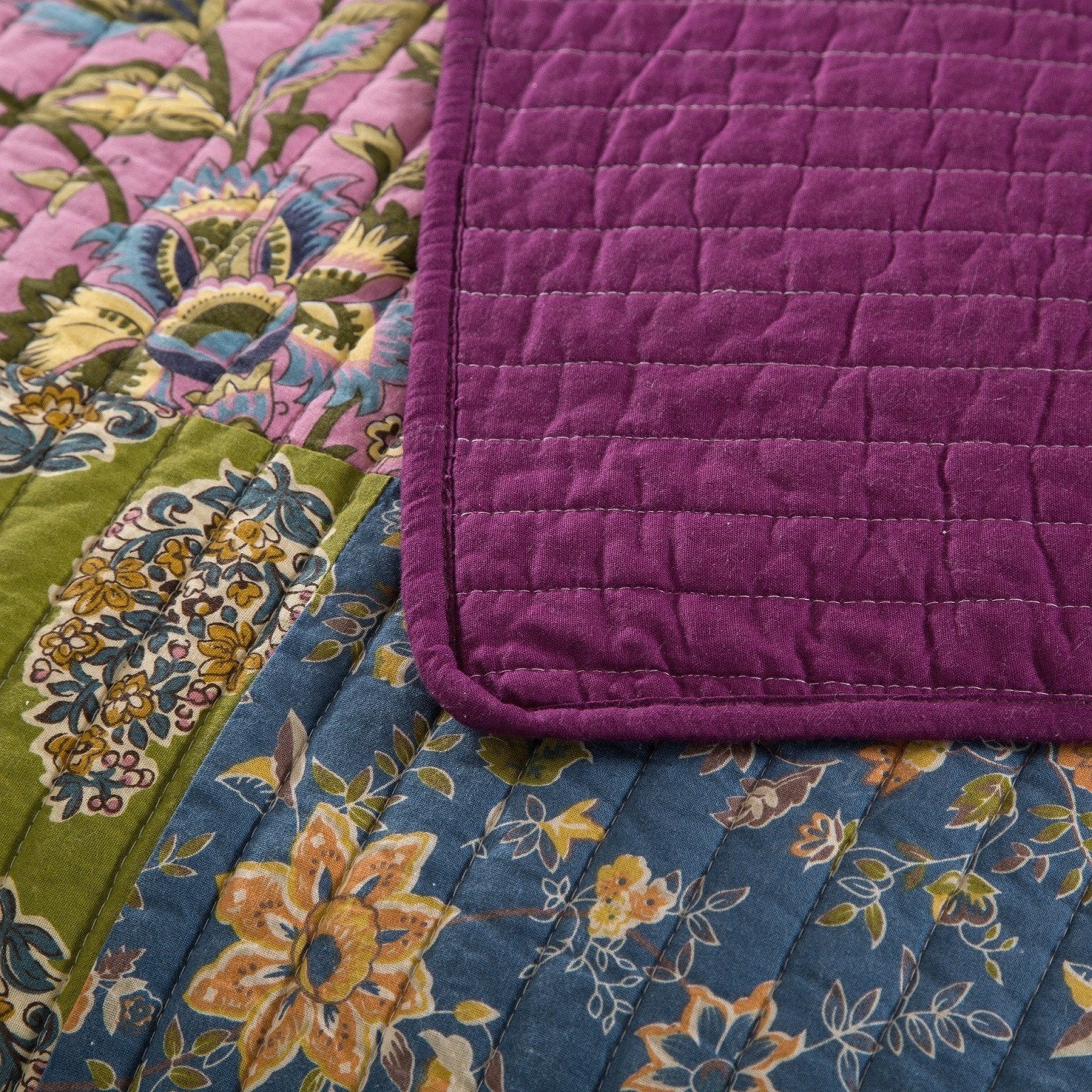 Tache Cotton Bohemian Carnival Garden Quilted Patchwork Bedspread Set (JHW-676)